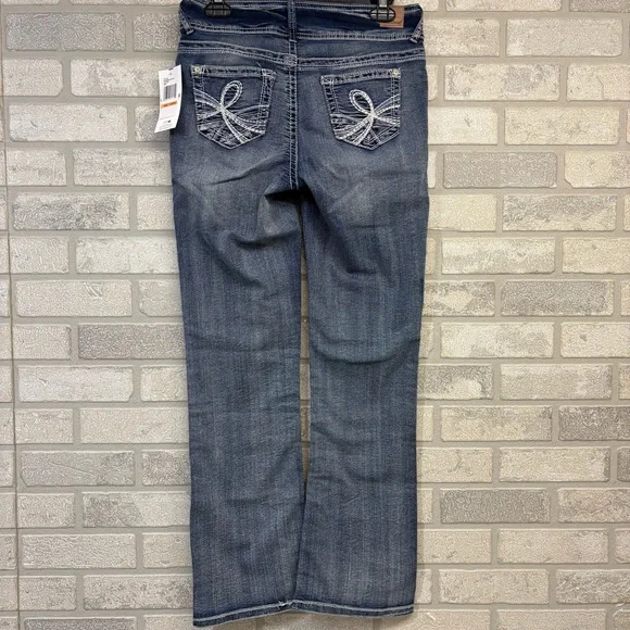 Wallflower Lucious Curvy Fit Bootcut Jeans Juniors Size 7 Short - Picture 7 of 11